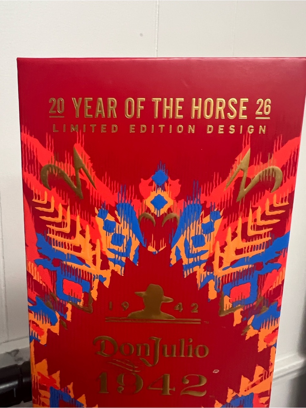 Limited edition Don Julio 1942 “LUNAR Year of the Horse" empty display set. - Picture 5 of 16